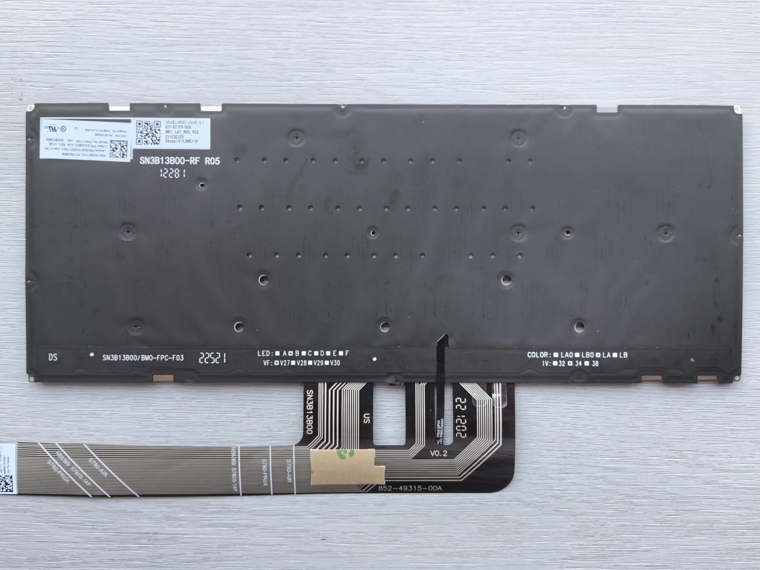 Amazon.com: Original New for Lenovo Yoga Pro 7 14IRH8 (Type 82Y7